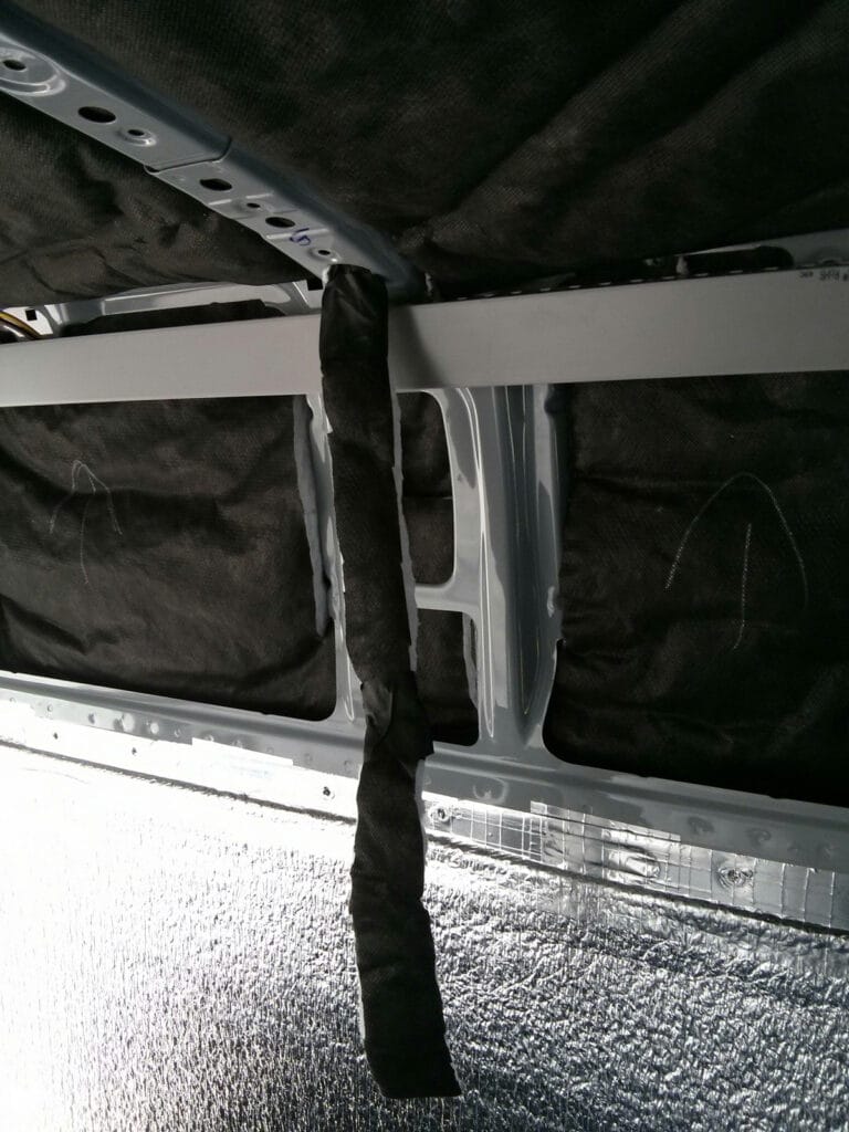 Thinsulate and LowE insulation