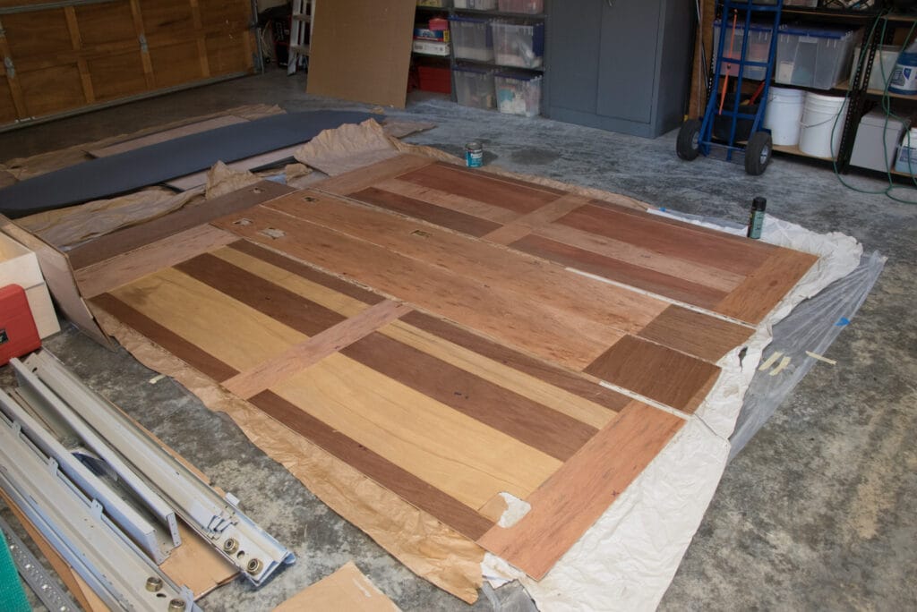 Varnished wall panels