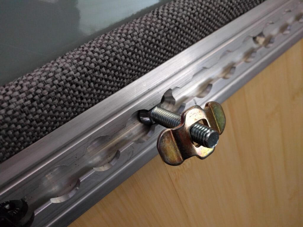 Plow bolt for cabinet fixing in l-track