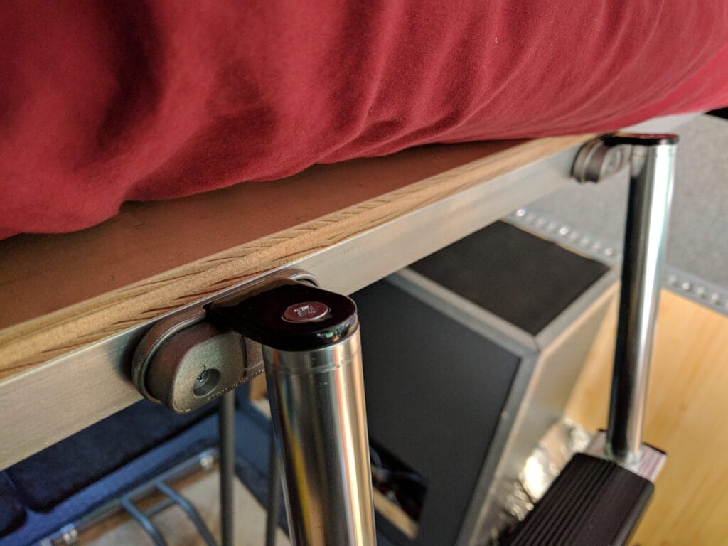 Ladder brackets attached to bed platform