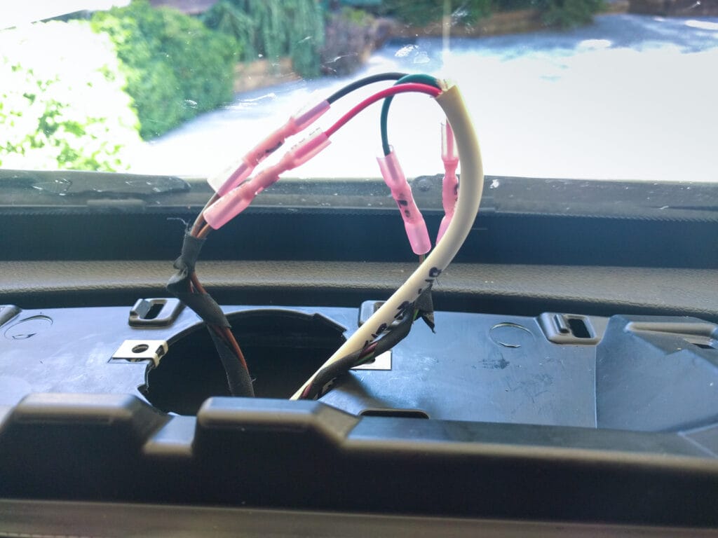 Wiring a sub to the center speaker connectors